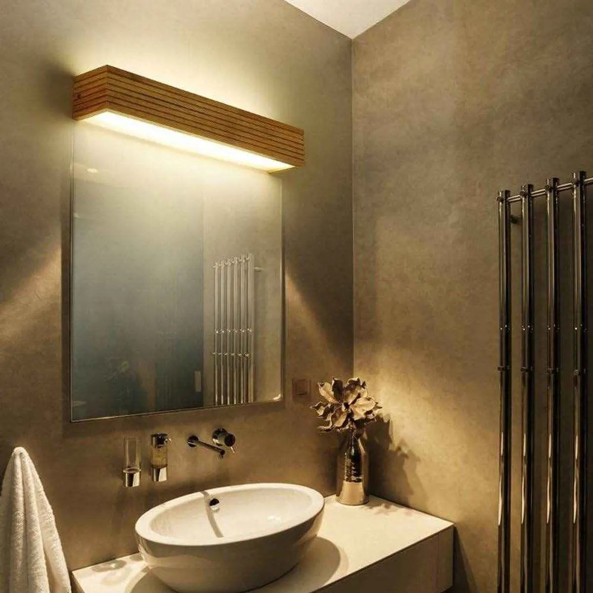 Wooden Wall Light - 14 Watt